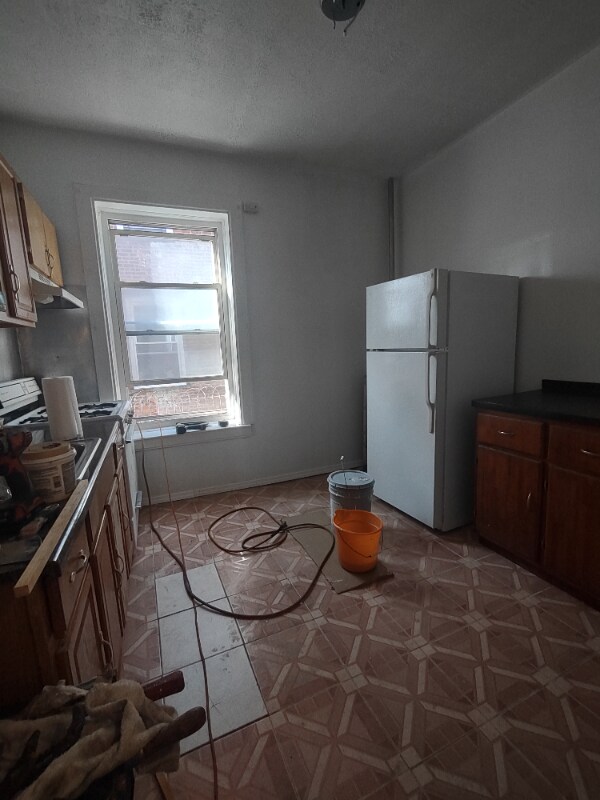 Foto del edificio - 310 E 91st St