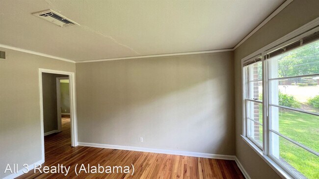 Foto del edificio - 3 br, 2 bath House - 924 Green Ridge Road