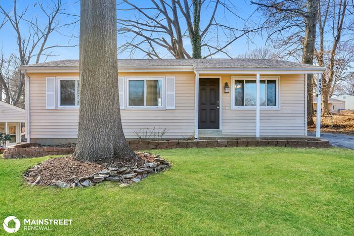 Foto principal - 4903 ORANGE BLOSSOM LN, HAZELWOOD, MO 63042