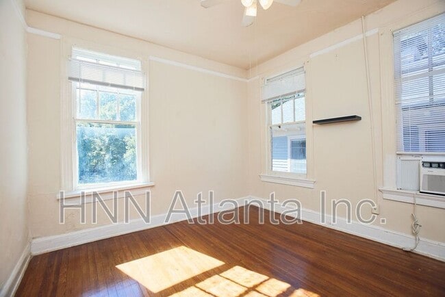 Building Photo - 446 Seminole Ave NE
