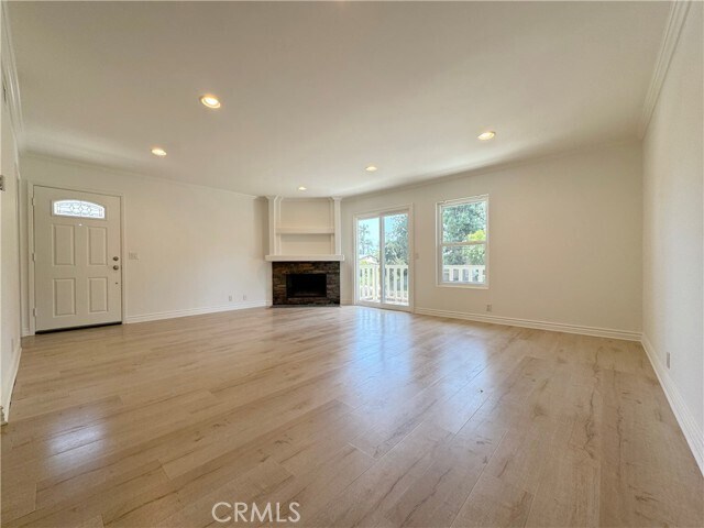 Primary Photo - 2222 Canyon Dr