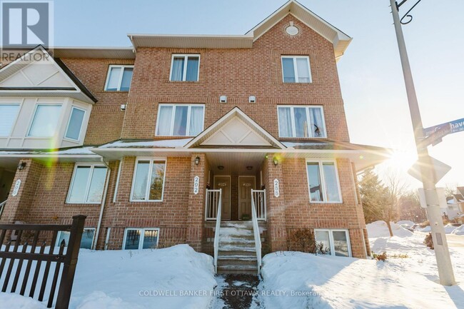 Building Photo - 292 Cresthaven Dr