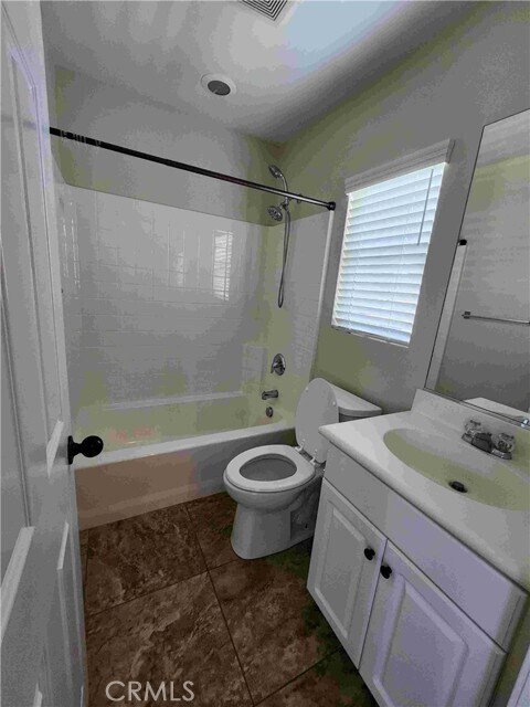 Building Photo - 33760 Willow Haven Ln
