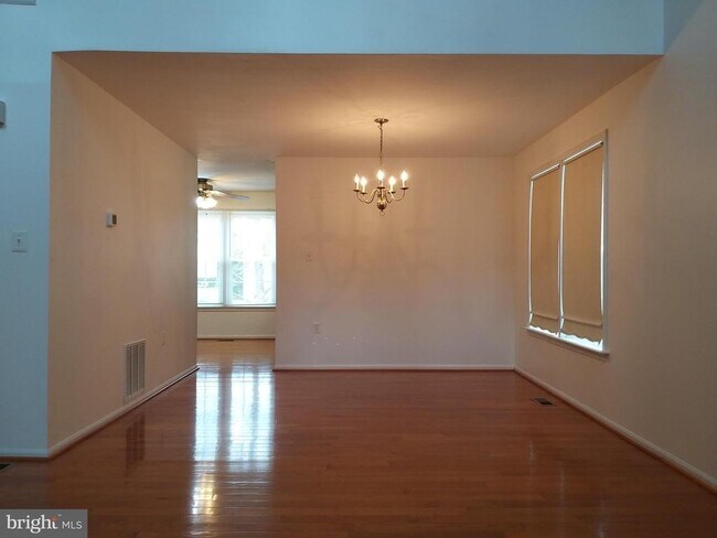 Building Photo - 11812 Appaloosa Way