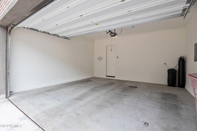 Foto del edificio - 7358 E Casitas Del Rio Dr