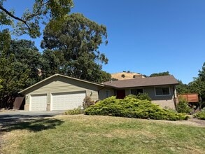 Building Photo - 1606 Rancho View Rd