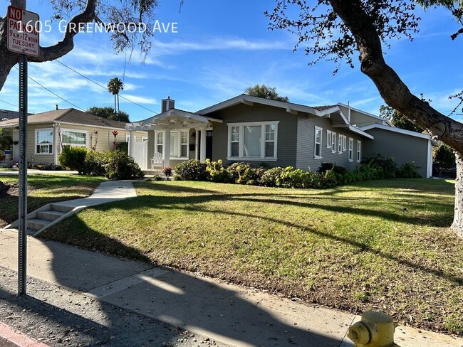 Building Photo - Beautiful Single-Family Home in the Heart ...