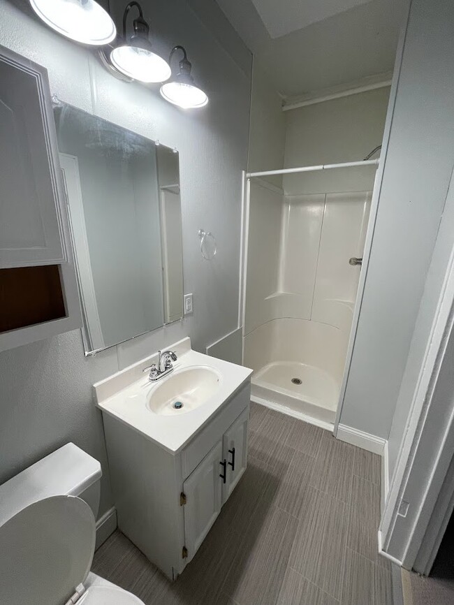 newly updated bathroom - 109 N 3rd St