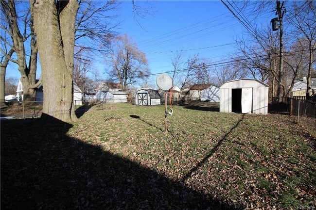 Building Photo - 4487 Niagara St