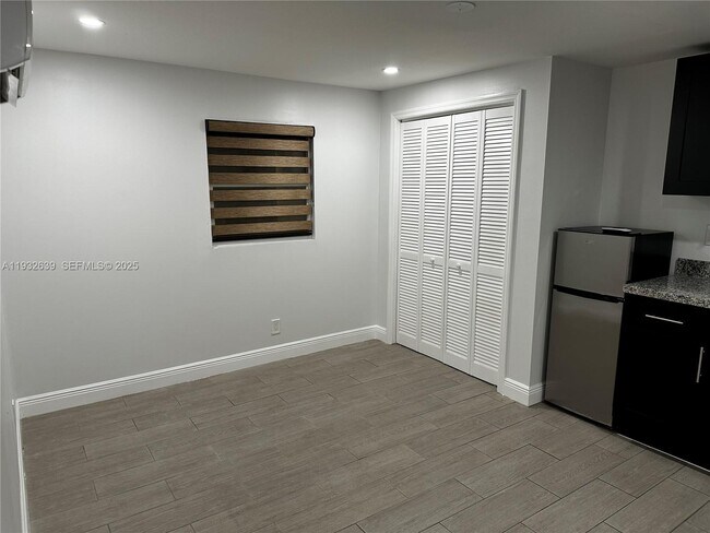 Foto del edificio - 214 S 57th Ave