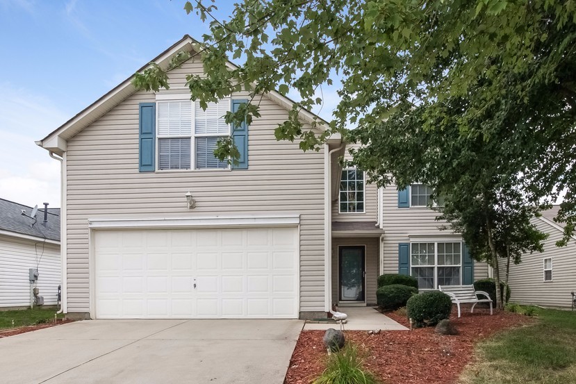 Primary Photo - 1096 Meadowbrook Ln SW