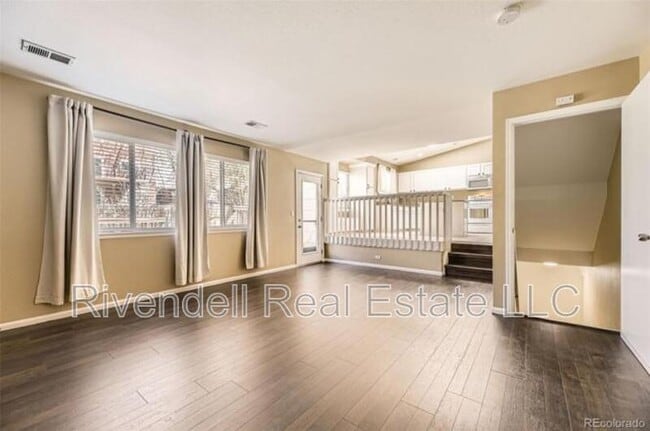 Building Photo - 11302 Tumbleweed Way