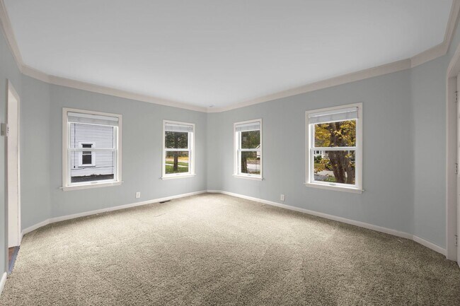 Building Photo - Two Bedroom One Bath Ranch Duplex in Batavia