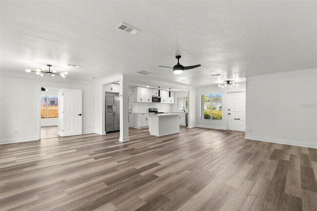 Foto del edificio - 6120 5th Ave N