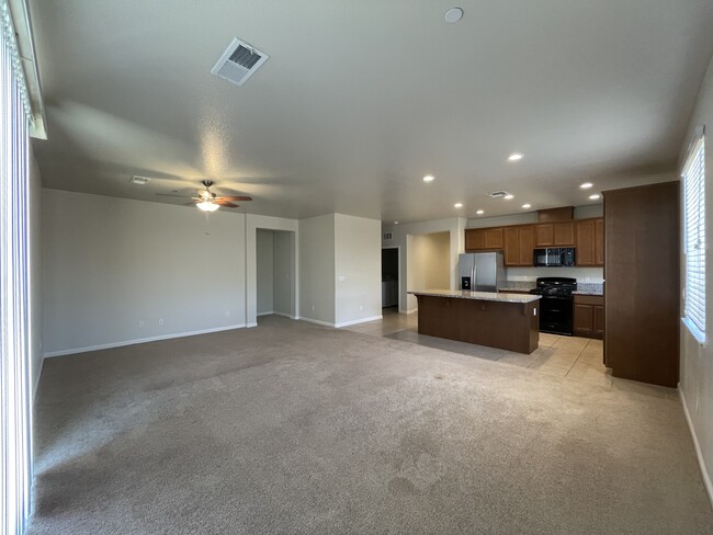 Greatroom 1 - 710 Marybelle Dr