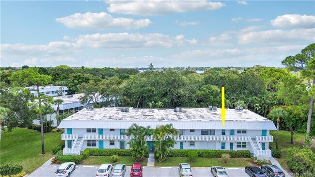 Foto del edificio - 2929 SE Ocean Blvd