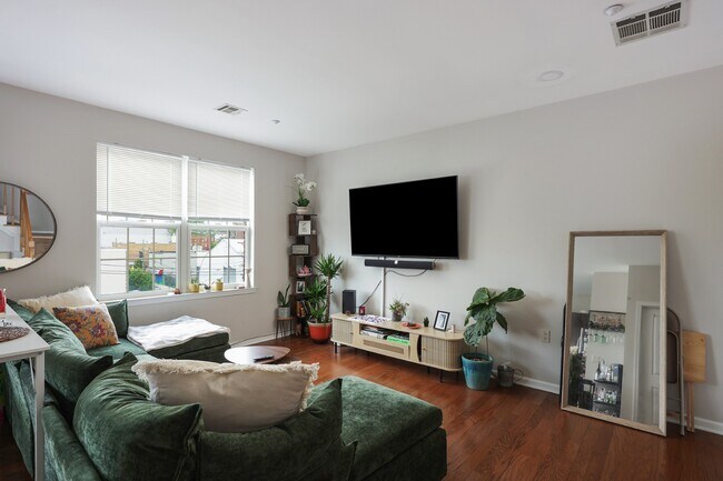 Foto del edificio - 1209 Summit Ave