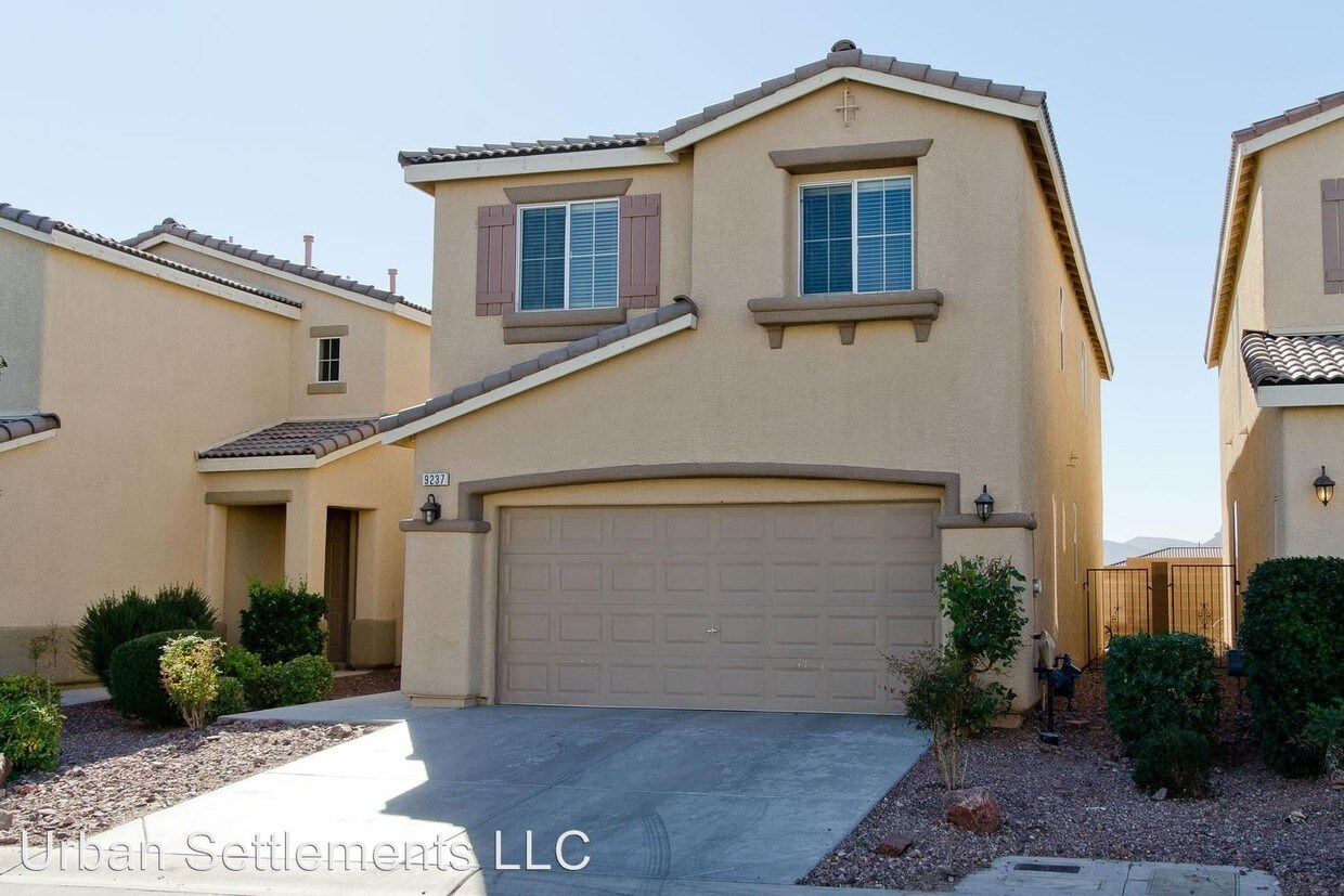Foto principal - 9237 Cabin Cove Ave