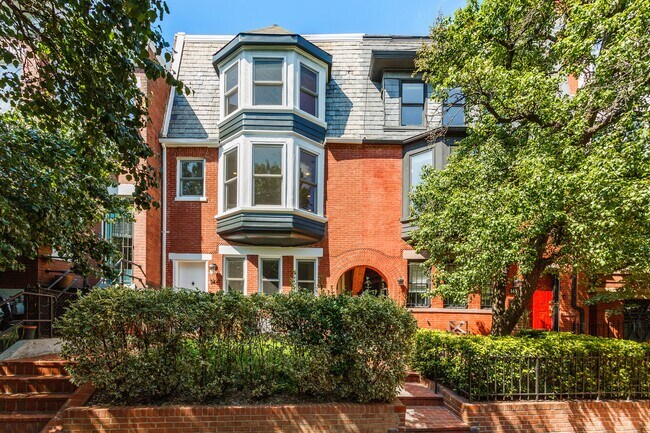 House façade - 1461 Florida Ave NW