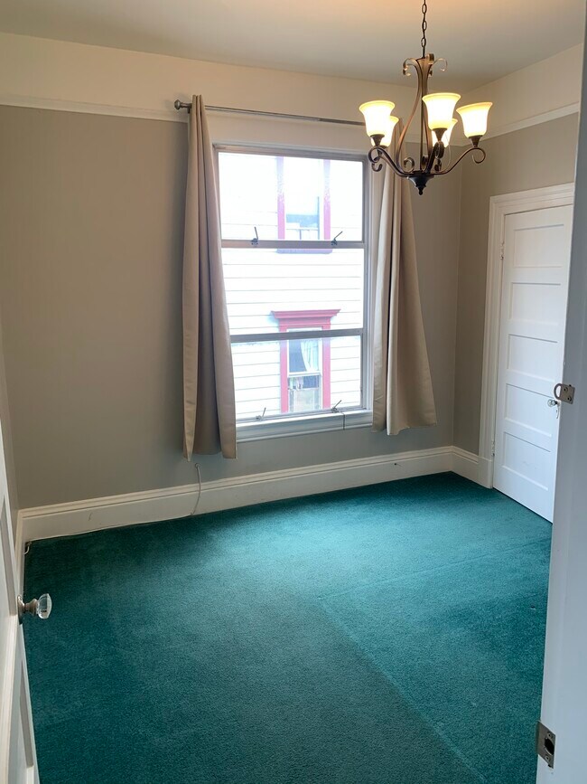 Roomn.º 1 - 427 Union St