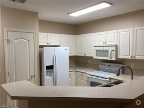 Building Photo - 8649 Athena Ct