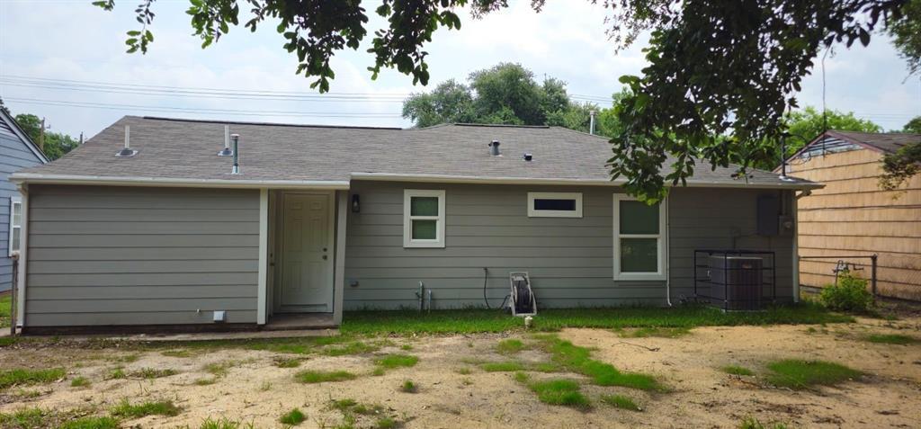 Foto del edificio - 9406 Chesterfield Dr