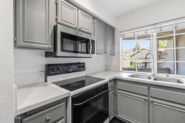Building Photo - 631 Oak Run Trail