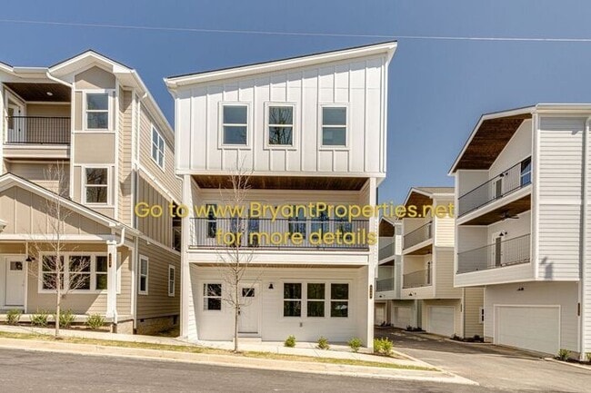 Building Photo - 1135 Lawrence Ave - Madison, TN 37115