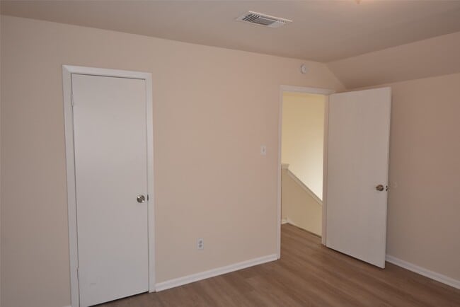 Foto del edificio - 14410 Muirfield Ln