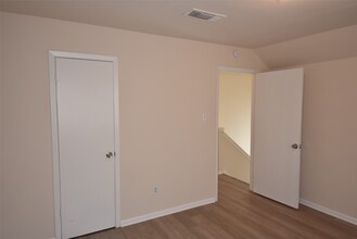 Building Photo - 14410 Muirfield Ln