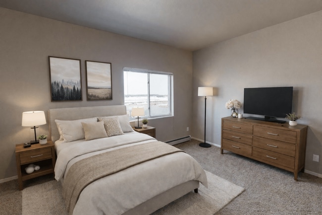 Building Photo - Summit Ridge