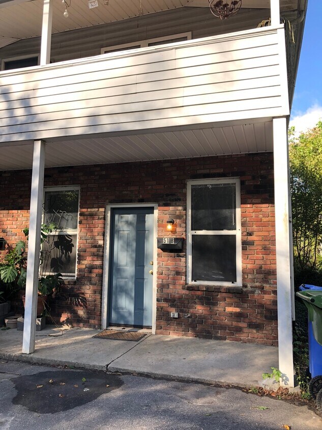 Primary Photo - 51 Mt Clare Ave