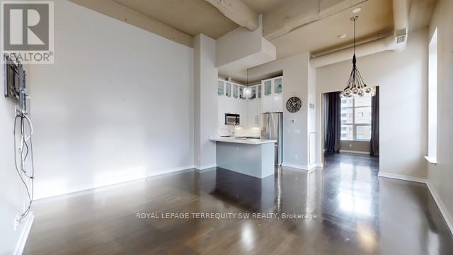 Building Photo - 135 Dalhousie St