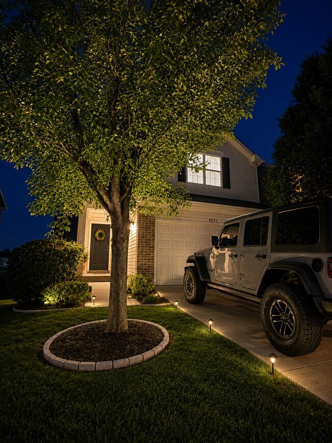 Foto del edificio - 5571 Wavecrest Cir