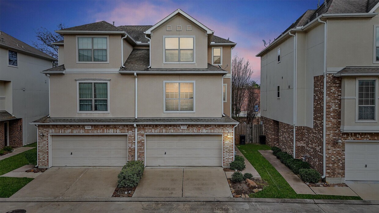 Primary Photo - 7818 Stoneyway Dr