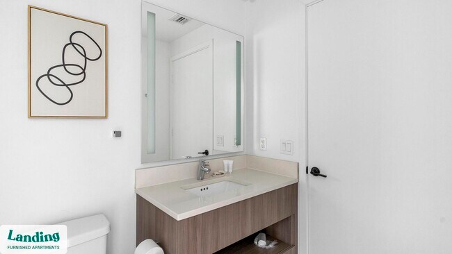 Foto del edificio - 301 SW 1st Ave
