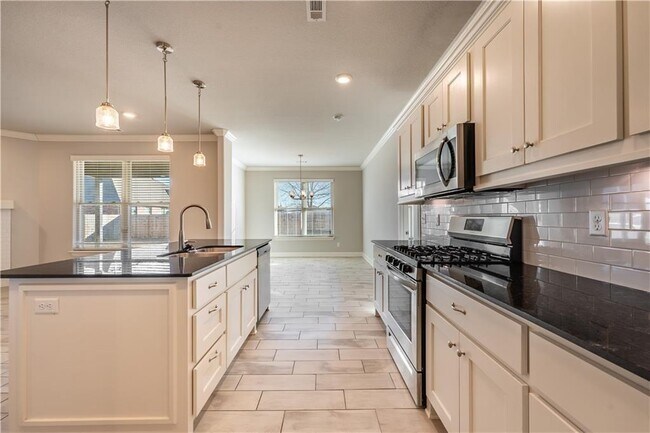 Foto del edificio - 511 Piper Ln