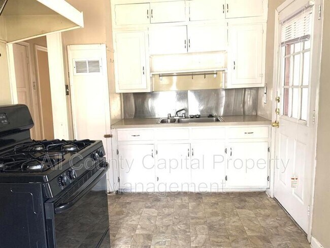 Foto del edificio - 5210 Guadalupe St