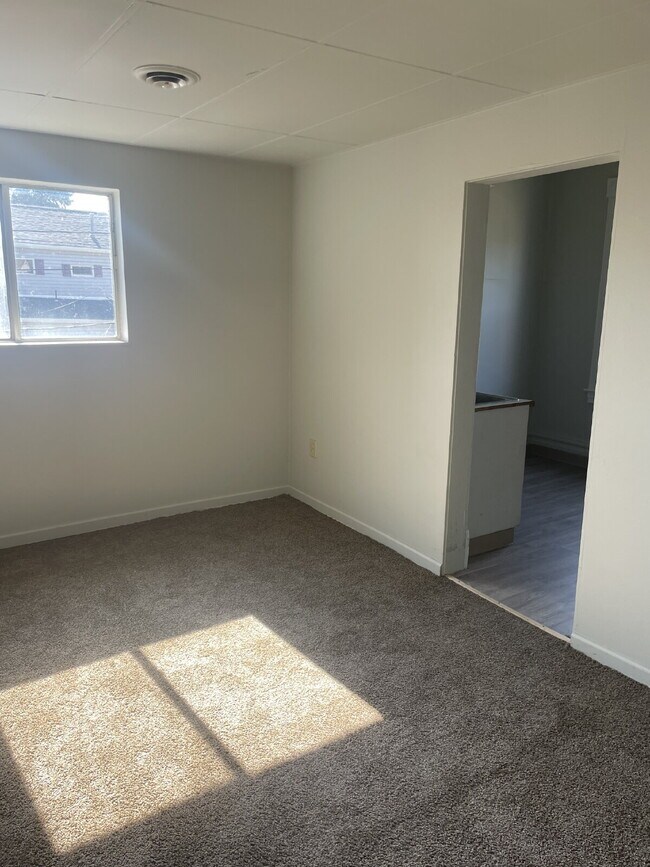 Foto del edificio - Charming 1-Bedroom in Dravosburg