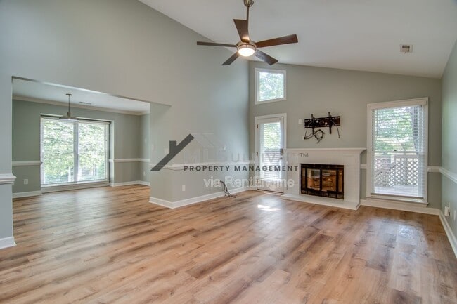 Photo - 5500 Fortunes Ridge Dr Townhome