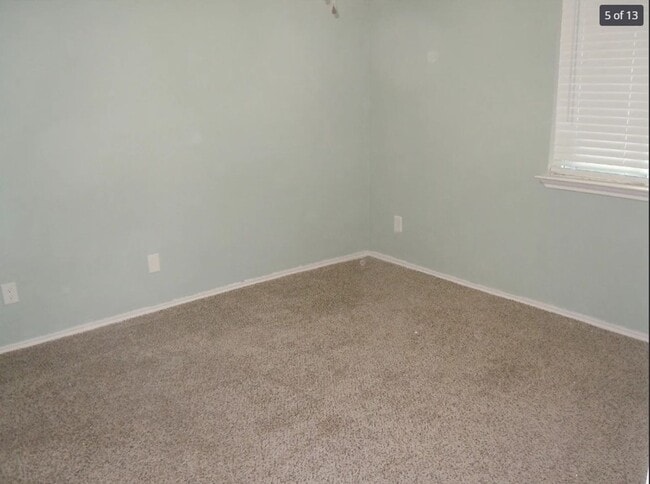 Building Photo - 6108 Abrams Rd