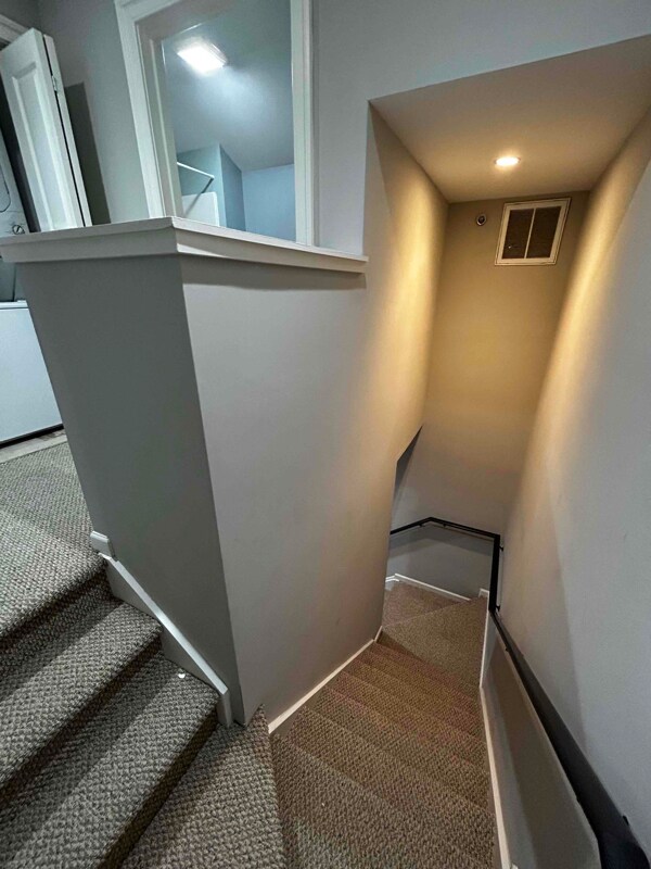 Foto del edificio - 970 Ridge Ave