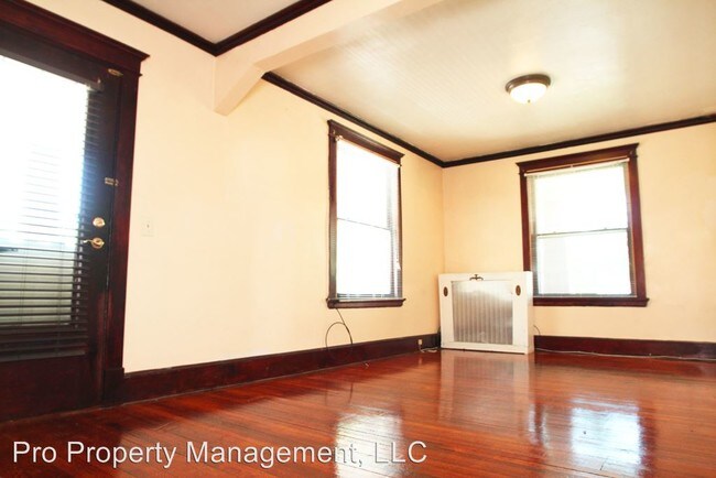 Foto del edificio - 215 Boyden St