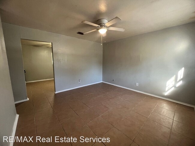 Building Photo - 3 br, 1 bath House - 1233 Norris