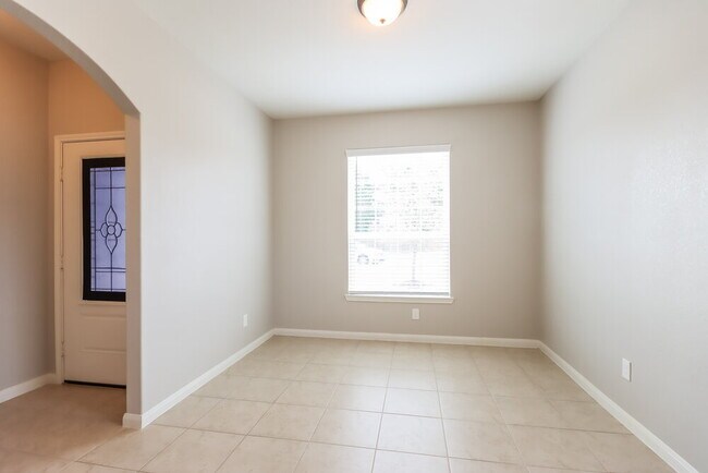 Foto del edificio - 7618 Dragon Pearls Ln