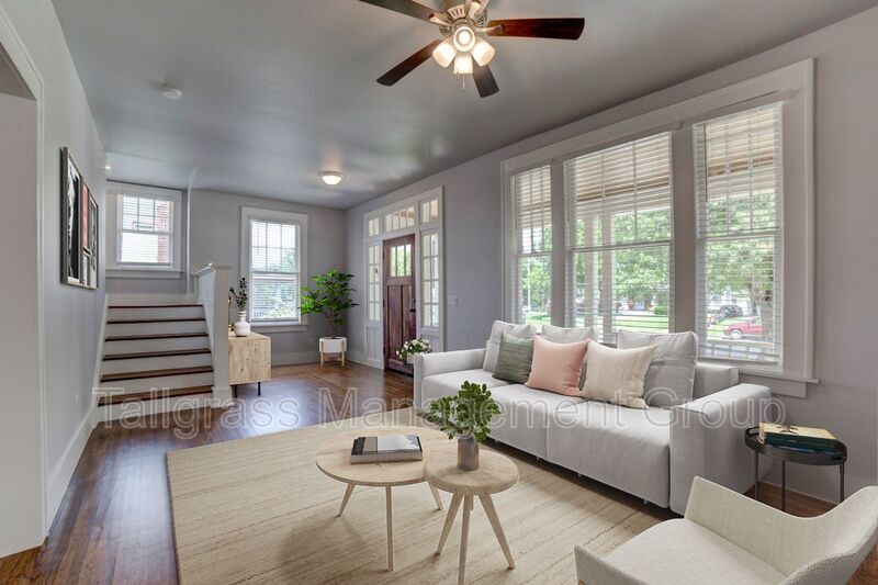 Foto principal - 1158 N Denver Ave