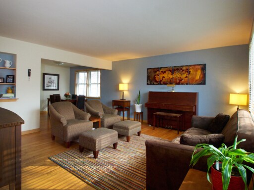 Foto principal - 1112 S MAPLE AVE