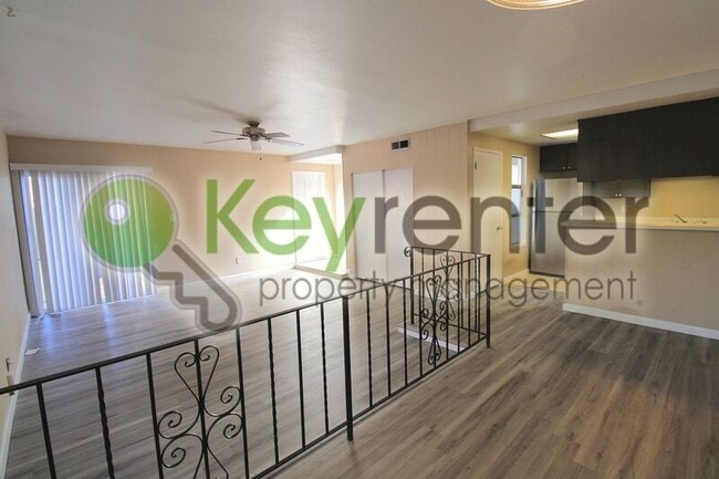 Foto del edificio - 5634 Clark Ave