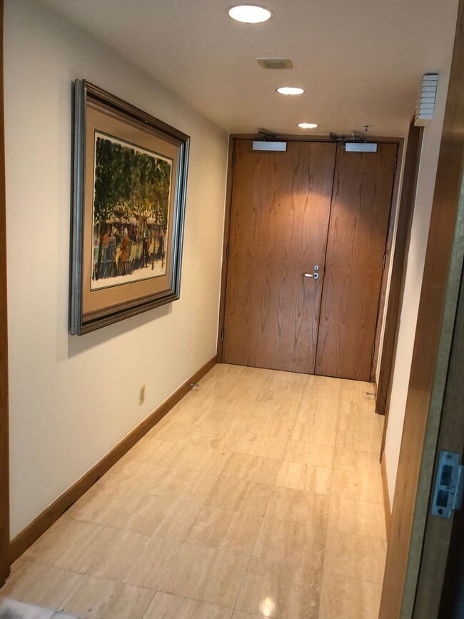 Building Photo - 2/2/2 at Nauru Tower, Corner Unit, Lanai, ...