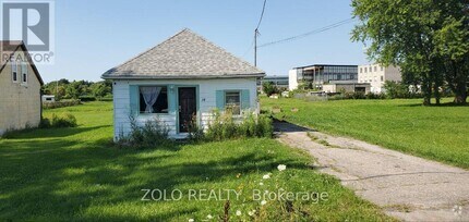 Building Photo - 14 Elm Grove Ave